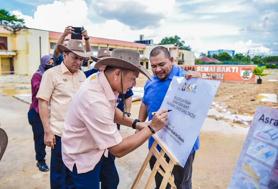 MAJLIS PECAH TANAH ASRAMA SEMAI BAKTI JOHOR BAHRU